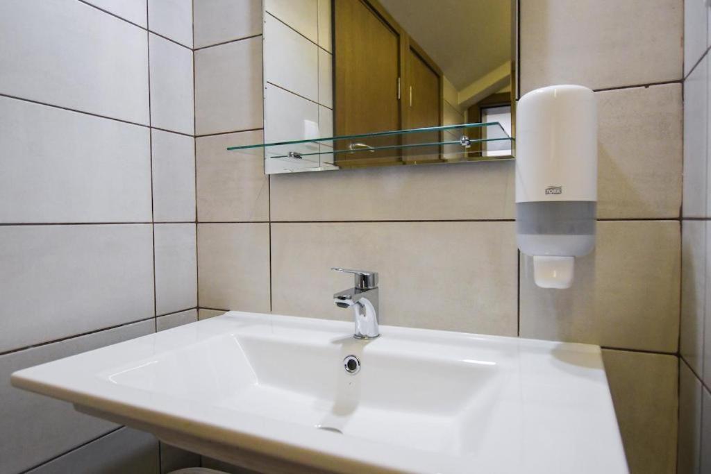 Atrijum Apartments And Rooms Кладово Екстериор снимка